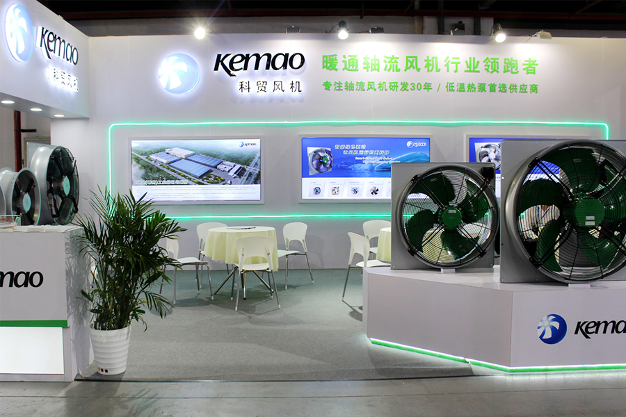 2021年4月25~27日，参加在上海光大会展中心举办的上海采暖系统热泵展。